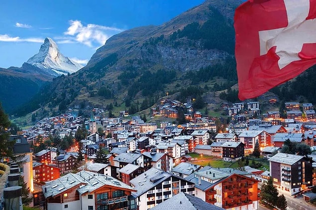 27. İsviçre: 4,4 gün