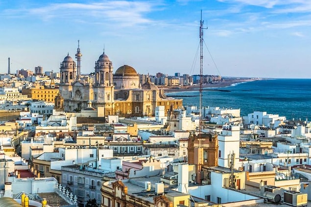 19. Cadiz - İspanya (M.Ö 1000)