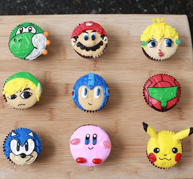 1. Super Mario'dan tutun da Sonic'e, Kirby'den tutun da Megaman'a kadar oyun dünyasından pek çok karakter bu sevimli cupcake'lerde kendilerine yer bulmuşlar.