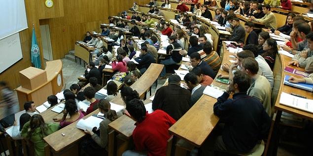 Keşke öğrenciler için bir imkan sağlansa ve okumak bu kadar zor olmasa. Siz bu konu hakkında ne düşünüyorsunuz?