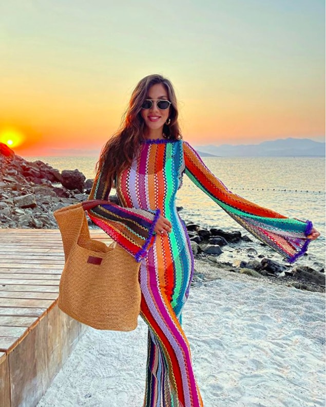 Melodi Hanım'ı ilgiyle ve beğenerek takip ediyoruz!