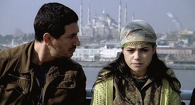 23. Mutluluk (2007) - IMDb: 7.5