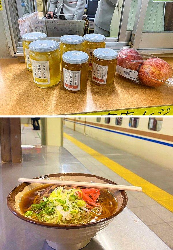 7. Bazı metrolarda market alışverişi yapabileceğiniz yerlerin yanı sıra ayrıca öğle yemeğinizi bile yiyebilirsiniz!
