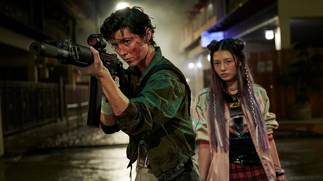 Netflix bunun iyi bir pazarlama stratejisi olduğunu görmüş olacak ki geçtiğimiz günlerde yayınladığı Kate isimli aksiyon filminin oyun versiyonunu çıkarmaya karar verdi