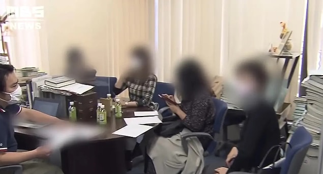 Bu olayı ortaya çıkaran da yine dolandırılan kadınlar oldu.