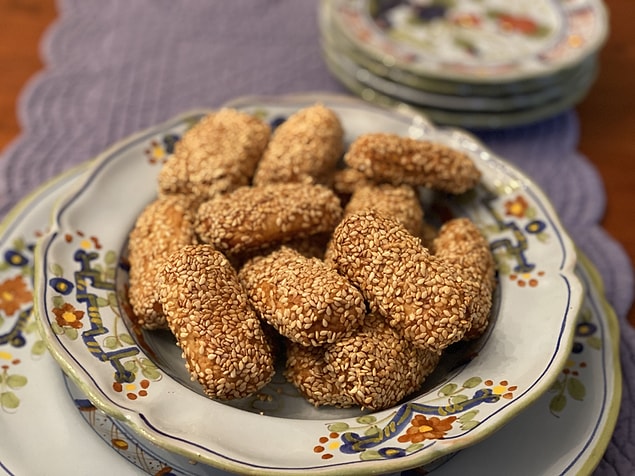4. Susamlı Kurabiye Tarifi