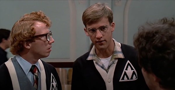 10. Почти все комедийные фильмы 90-х такие: "Оу, у меня проблемы с этим парнем, поэтому я собираюсь затянуть его жену/девушку в постель, а затем, в конце концов, каким-то образом это окажется ее вина"