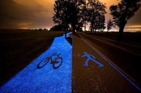 4. Gün içinde depoladığı güneş enerjisiyle çalışan ve geceleri bu enerjiyle aydınlatılan bisiklet yolu: