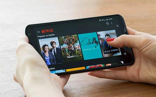 4 Ekim günü yayınladığı Android güncellemesi ile iki özelliği artık tüm kullanıcılarına sunan Netflix, daha ne tür güncellemeler ile gelecek merak konusu.