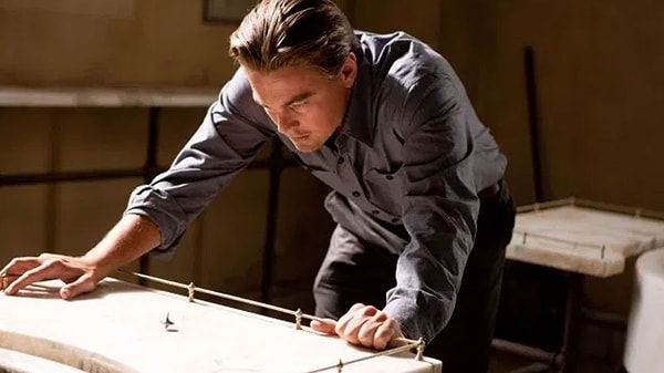 1. Inception (Başlangıç) - IMDb: 8.8