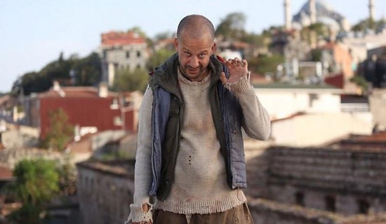 Rıza Kocaoğlu Yeni Aşkıyla Sarmaş Dolaş! Birbirlerini Öpücüklere Boğdular!