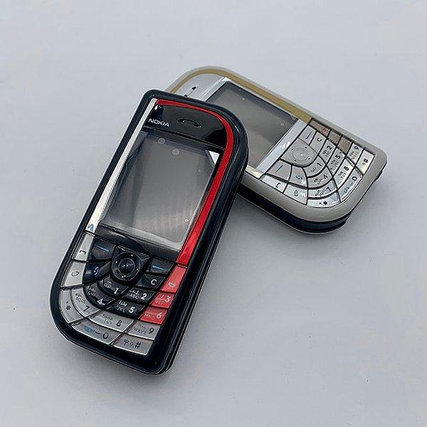 8. Nokia 7610