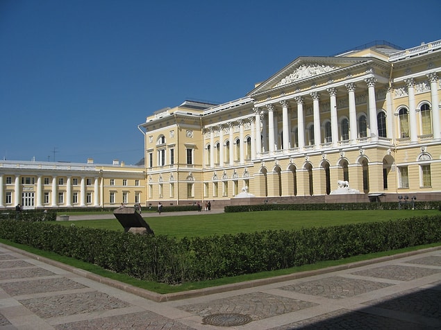 Bugün Rusya ve Ukrayna'da gurur duyularak anlatılan bu tablo, ülkemizde pek de bilinmiyor. Kazaklar için bir Manifesto olarak da bilinen tablo bugünlerde Saint Petersburg'daki Rus Devlet Müzesi'nde sergileniyor.