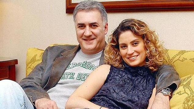 2000'lerin başında magazin dünyasına tanık olanlar bu aşk hikayesini de hatırlayacaktır. Ferhunde Hanımlar dizisiyle tanınan, Çocuklar Duymasın ile ünlenen Tamer Karadağlı ve oyuncu Arzu Balkan aşkından bahsediyoruz.