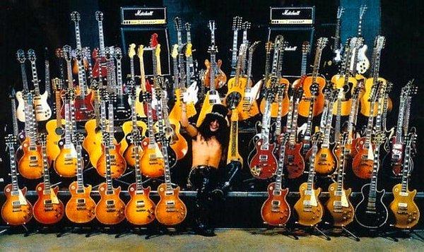 10. Ünlü müzisyen Slash'in gitar koleksiyonu: