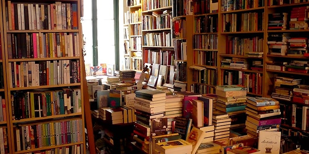 Kitap okumak elbette dünyanın en güzel alışkanlıklarından biri fakat bu alışkanlığı kazanamayan pek çok insan var.