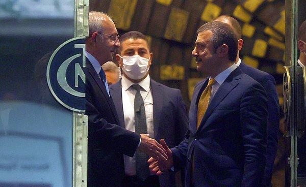 Kılıçdaroğlu ve beraberindeki heyeti, Merkez Bankası Başkanı Kavcıoğlu karşıladı. Basına kapalı görüşme 1,5 saat sürdü.