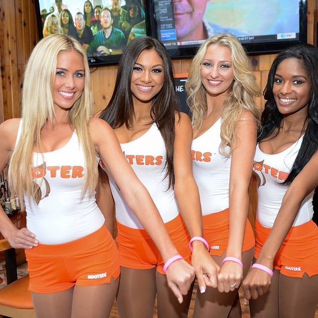 Hooters, Amerika'nın en ünlü restoran zincirlerinden biri.