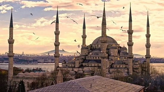 İslam Aleminin En Önemli Günlerinden Biri Olan Mevlid Kandili Hangi Gün?