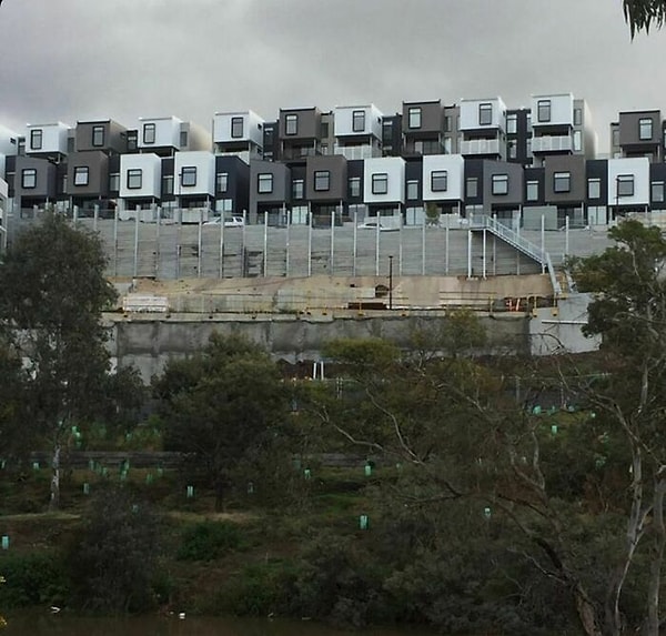 8. У холмов есть глаза