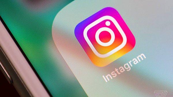 Uygulamada yoğun olarak kullanılan bu özellik 15 saniyeyle sınırlıydı fakat şimdilerde Instagram'ın hikayelerin süresini 60 saniyeye çıkarmak için çalıştığı iddia edildi.