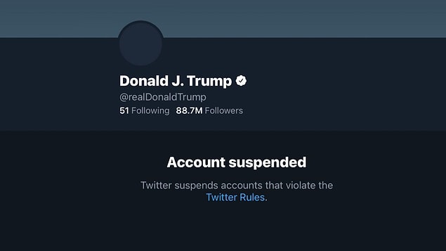 Sosyal medya üzerinden yaptığı paylaşımlarla sık sık gündeme gelen ve erişim engeli alan eski ABD Başkanı Donald Trump, kendi sosyal medya platformunu açıyor.