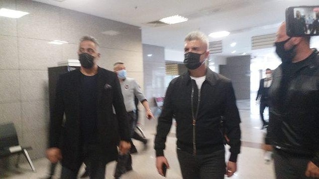İddiaya göre Özcan Deniz, boşandığı eşi Feyza Aktan'dan olan çocuğu Kuzey Deniz'in okulundan arandı. Okul müdürü, ünlü şarkıcıya oğlunun okula gelmediğini söyledi.