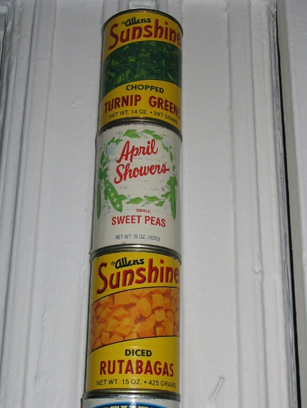 8. Открывашку изобрели только через 40 лет после консервной банки