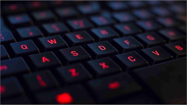 12. Sık sık gördüğümüz kısaltma ve terimleri listeledik.
