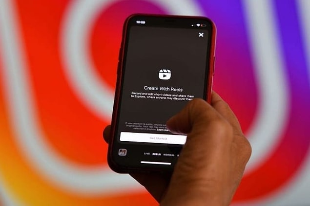 Geçtiğimiz günlerde IGTV özelliğine son verip Instagram TV güncellemesi ile geri dönmeye hazırlanan Instagram'ın video içeriği konusunda TikTok'u ekarte edebilmek için gösterdiği çaba takdire şayan.
