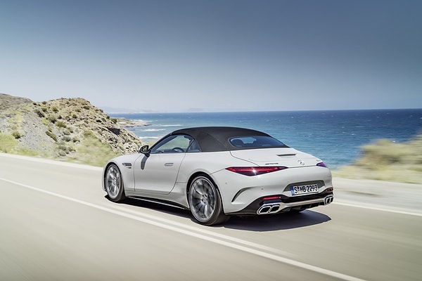 2022 yılında piyasada yer alacak olan Mercedes-AMG SL'nin fiyat listesi hala belli değil.