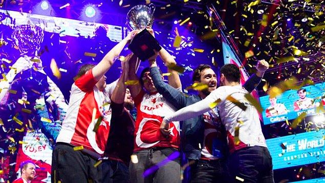Bayrakları asın! 2016 Dünya Şampiyonu Türkiye CS:GO takımı!