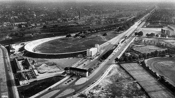 24 Eylül 1921'de dünyanın otobana benzeyen ilk karayolu açıldı: AVUS