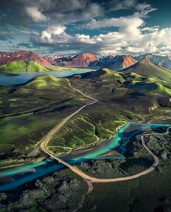 3. "Nefes kesici bir manzara ile İzlanda'nın muhteşem doğası."