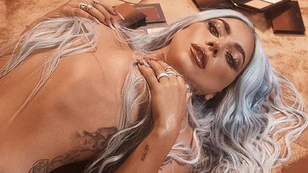 Lady Gaga Çırılçıplak Poz Verdi: Görenler Şok Oldu!