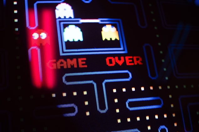 5. Eğer parmağınızı bir kulağınıza koyup kaşırsanız çıkan ses size Pac-Man'i hatırlatacaktır.