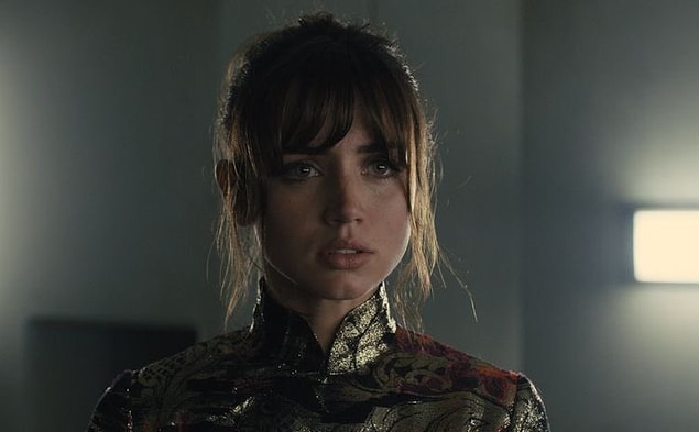 3. Ana de Armas, John Wick spin-off’u Ballerina’nın başrolünde yer alacak.