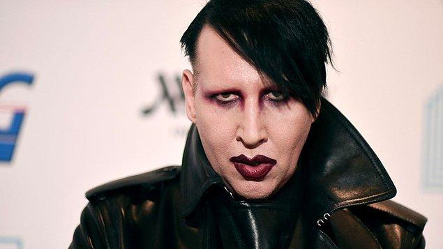 Dünyaca ünlü rock yıldızı Marilyn Manson'u hepiniz duymuşsunuzdur...