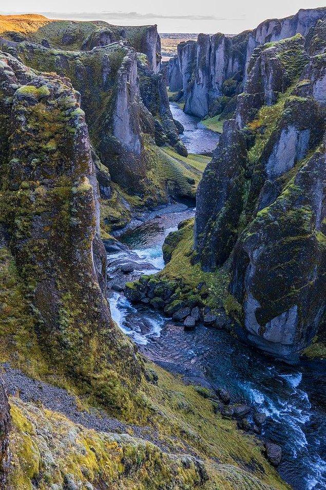 14. Fjaðrárgljúfur Canyon - Iceland: