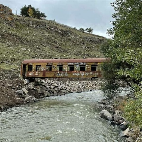 3. Не самый эстетичный, но вполне функциональный мост