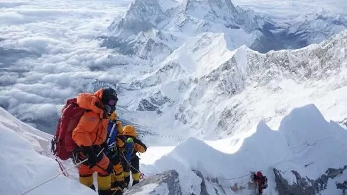 Everest Nerede, Hangi Ülkede? Everest Dağı Yüksekliği Kaç Metre? İşte Everest Hakkında Bilinmesi Gerekenler...