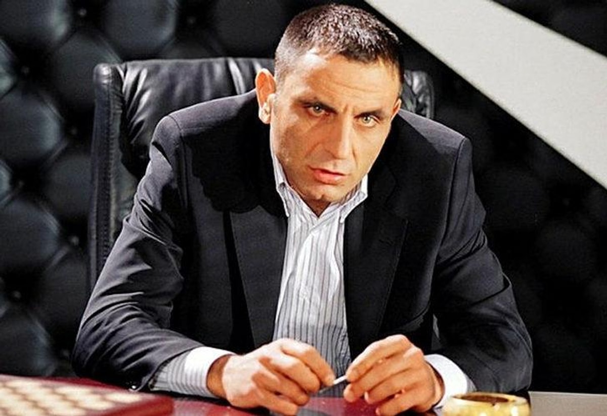 Мемати баш. Мемати фото. Мемати баш фото. Мемати баш. Гюркан уйгун 2021.