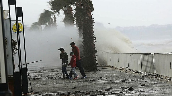 Meteoroloji Fırtına Uyarısı