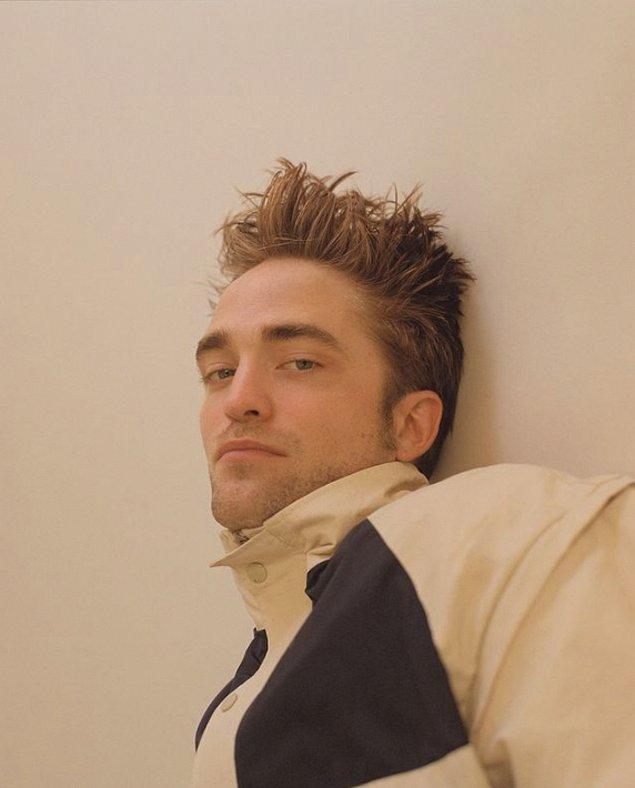 Royal Academy of Dramatic Arts, dünyanın en iyi 12. oyunculuk akademisi. Pattinson yapımcılara gitmediği halde Oxford'a da gittiğini de söylemiş.