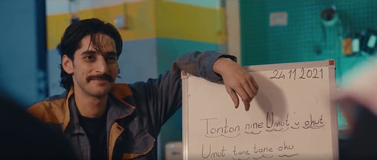 CHP Gençlik Kolları, 24 Kasım Öğretmenler Günü'nü 'Atanamayan Öğretmenler'le İlgili Video ile Kutladı