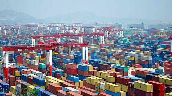 Dış ticaret açığı Ekim ayında yüzde 40,1 azaldı