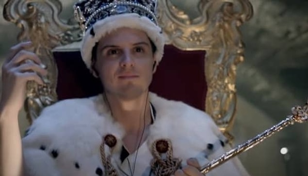 13. 'Sherlock' dizisinde Moriarty karakterini canlandıran Andrew Scott