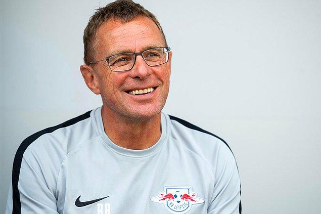 63 yaşındaki Ralf Rangnick teknik direktörlük kariyerine 1985 yılında Stuttgart II'de başladı.