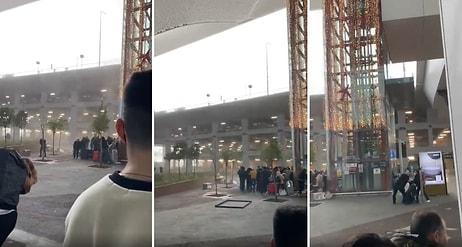 Lodos Nedeniyle Uçakların İnemediği İstanbul Havaalanı'nda Rüzgarın Şiddeti Vatandaşlar Tarafından Kaydedildi