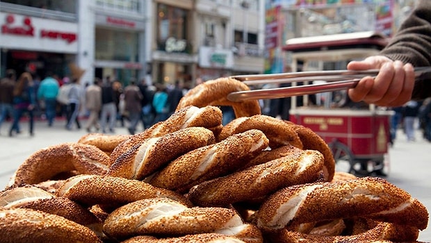 Yüzde 30 Zam Geldi: İstanbul''da Simit Fiyatı 3.50 TL''ye Çıktı...